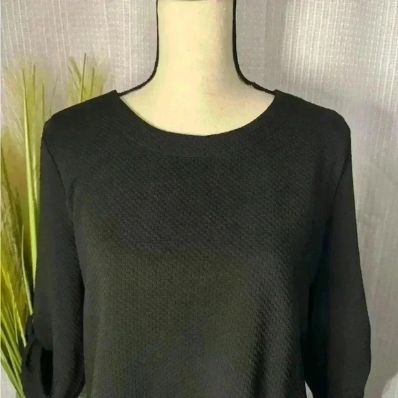 Kaktus Women’s Large Black Textured 3/4 Roll Tab Sleeve Front Pocket Hobo Tunic - Picture 2 of 15